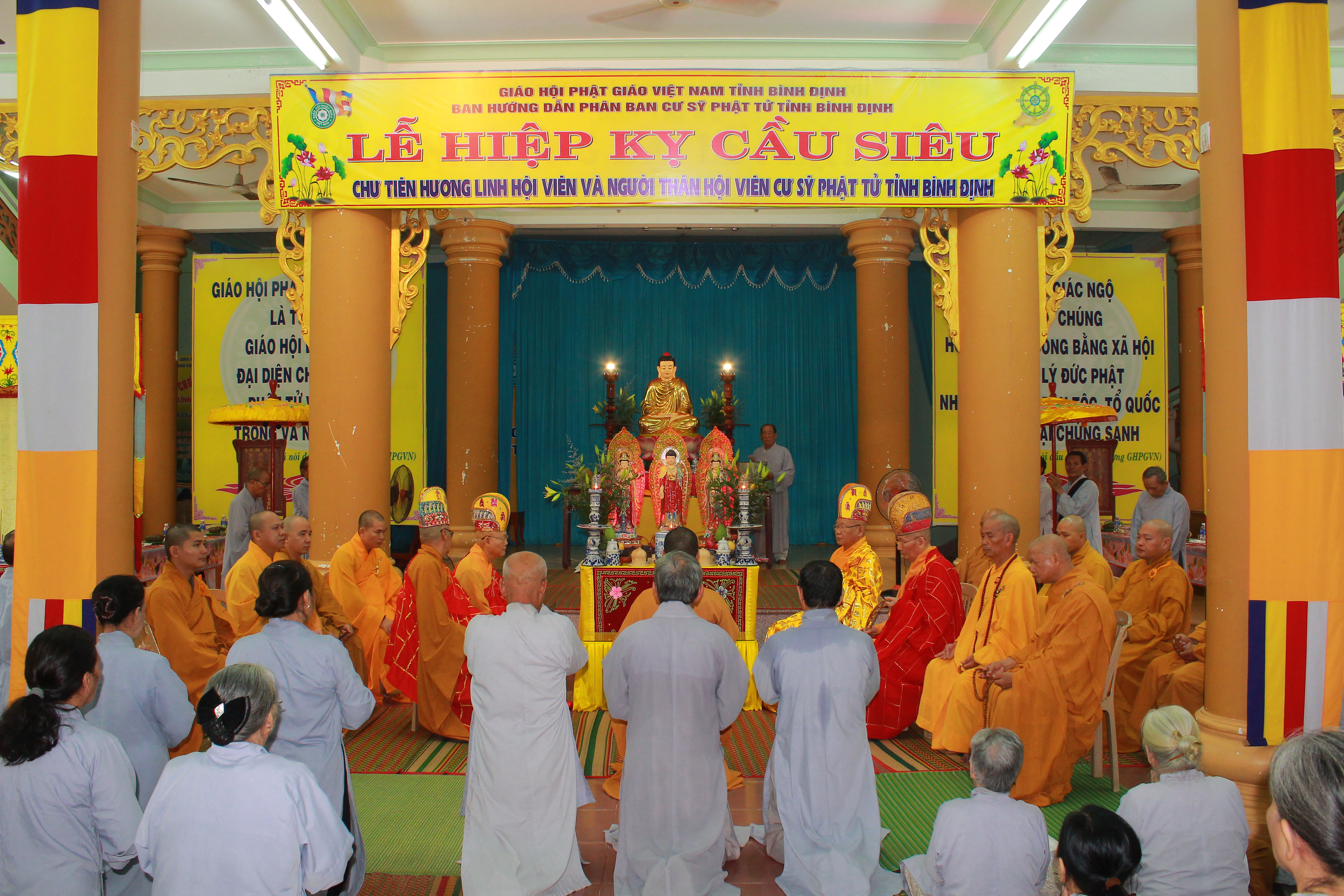 Phân ban Cư sĩ Phật tử tỉnh tổ chức lễ Hiệp kỵ cầu siêu 2019